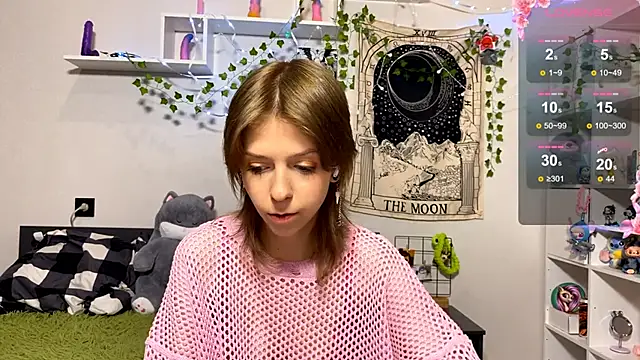 LunaBless online show from April 15, 2:01 am