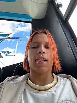Mia 0-4 online show from July 7, 4:21 pm