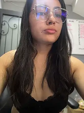 VioletRousee online show from July 31, 5:03 pm