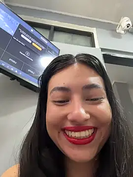 VioletRousee online show from July 7, 1:47 pm
