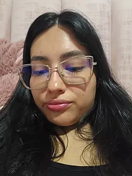 VioletRousee online show from July 13, 4:35 am