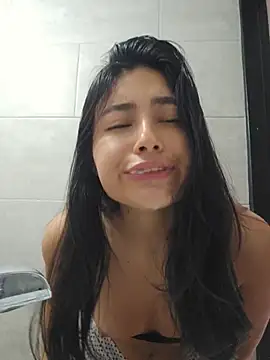 VioletRousee online show from June 23, 6:28 pm