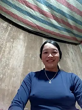 vanlucky2 online show from May 6, 11:47 am
