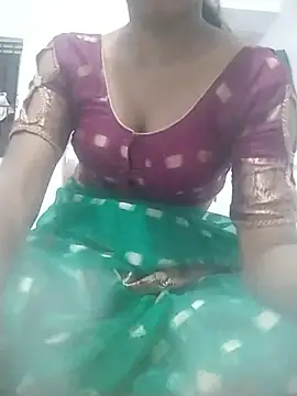 Shaniya03 online show from May 19, 5:09 pm