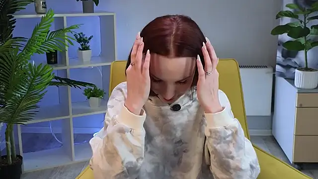 AdrieneChapp online show from April 9, 8:53 am