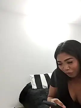 luz mari online show from April 16, 11:07 pm