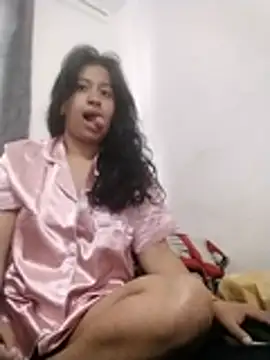 katrina-09 online show from June 23, 3:43 pm