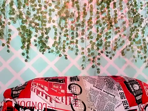 Selene 333 hot online show from April 11, 5:16 pm