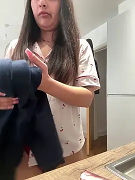 Miavelvetxoxo online show from April 19, 4:51 pm