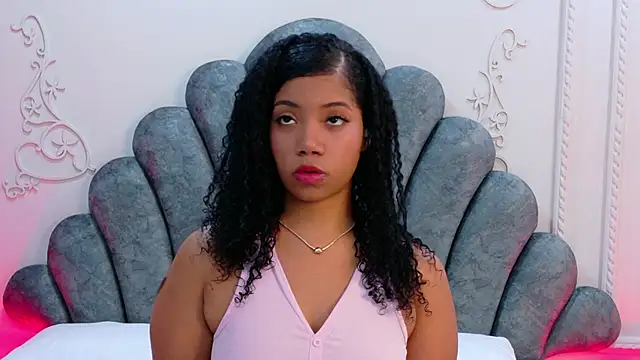 Abby Montero online show from May 19, 3:35 am