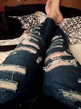 Bootycheekz online show from May 6, 4:55 pm