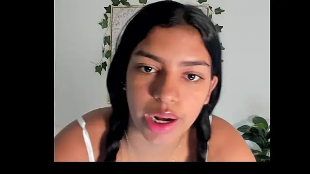 Lindsey Monreal online show from April 16, 12:05 pm