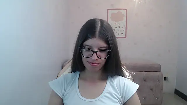 Kailee ch online show from May 5, 1:25 pm