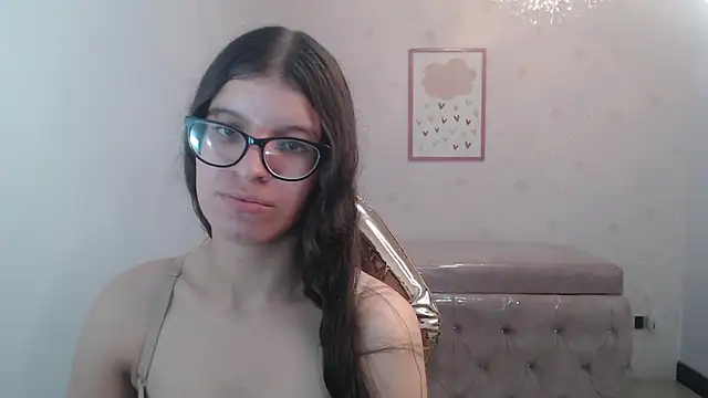 Kailee ch online show from April 29, 5:30 pm