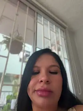 Elara Luxe online show from July 4, 10:27 pm