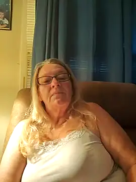 RavensLove online show from May 11, 11:56 am