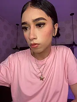 Alahia pink  online show from April 15, 4:02 am