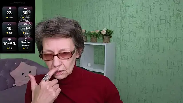 Ivy Infinity online show from April 17, 8:38 am