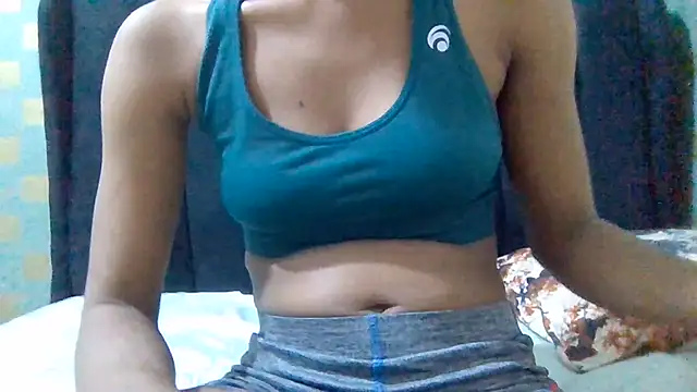 Tessy- online show from June 29, 12:39 am