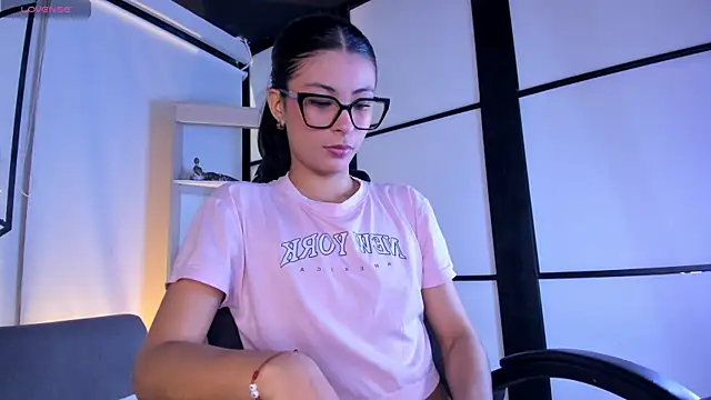 DemiPrince  online show from July 6, 5:24 am