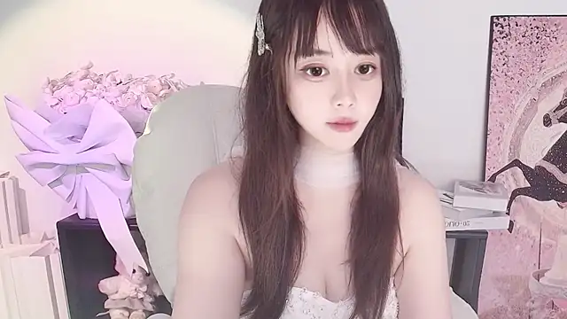 Moon-66 online show from April 23, 1:57 pm