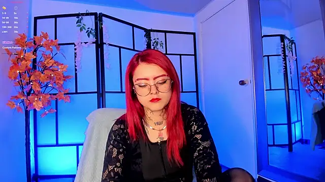 zara rouxx  online show from May 28, 1:20 pm