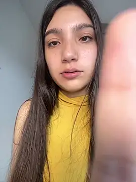 Soffy 20 online show from May 27, 3:53 pm