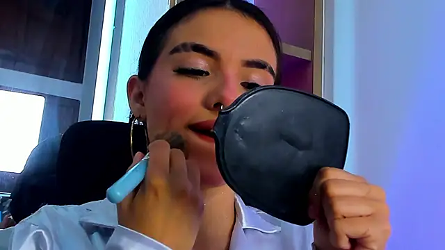 isabella hv online show from June 5, 6:47 pm