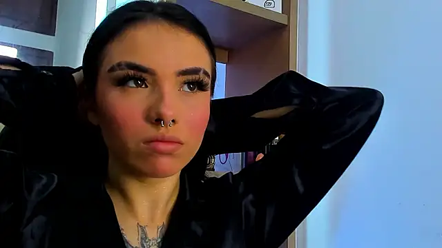 isabella hv online show from June 20, 6:55 pm