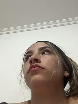 JUANITA07 online show from May 27, 12:24 pm