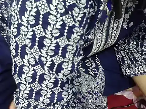 Chubbygirl Tisha online show from June 9, 8:08 pm