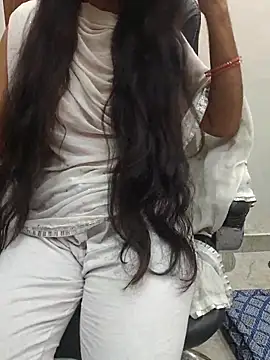 SEEMA 333 online show from April 18, 7:07 pm