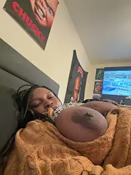 thedarkenchantress online show from April 6, 11:17 pm