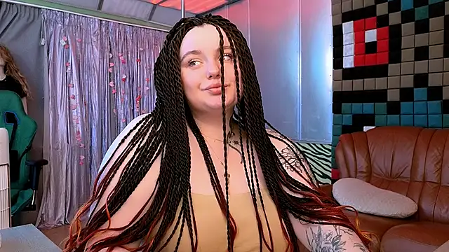 CatherineClaire online show from June 5, 4:35 pm