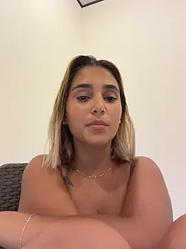 LoisC online show from July 26, 3:58 am