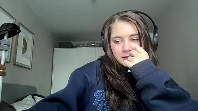 DefendedGenoese online show from April 21, 2:46 pm