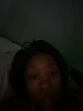 melaineB online show from April 22, 10:40 pm