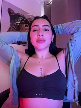 IsabellaNoir  online show from April 26, 7:55 pm