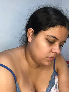 EliVanegas online show from May 2, 12:36 am