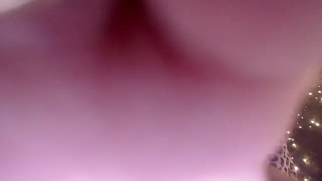 Divineblond online show from January 10, 10:25 pm