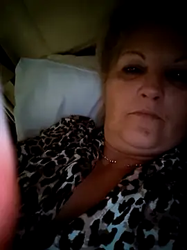 Divineblond online show from October 26, 3:02 am