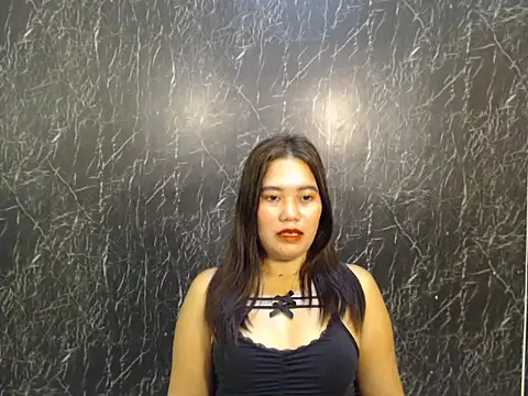 ur prettychelsie online show from April 24, 8:22 pm