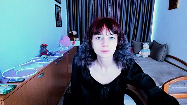 MiniLysii online show from June 11, 6:10 am