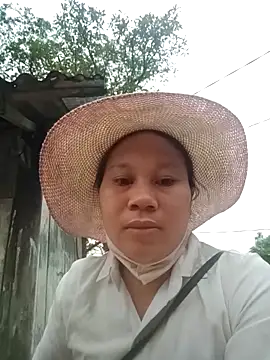 lanngoc2 online show from May 1, 9:34 am