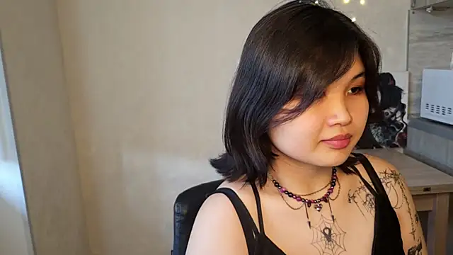 lenayobondio online show from April 27, 10:34 am