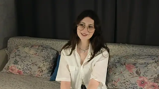 SaintMental online show from April 25, 5:10 pm