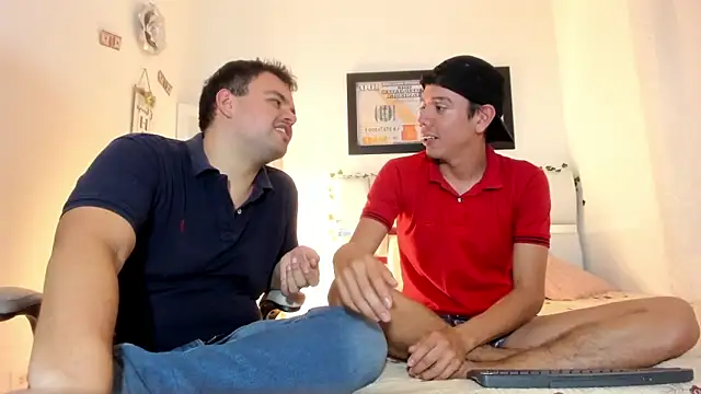 Aaron Grant online show from April 30, 4:18 am