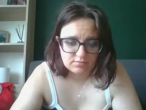 sensual paris online show from May 27, 5:26 am
