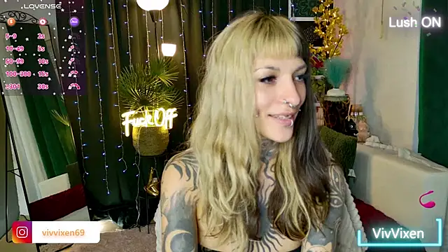VivVixen online show from June 25, 6:09 pm