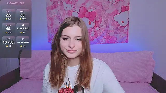 LouiseKane online show from June 20, 11:36 am